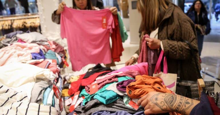 Otro cruce con la industria: los textiles reaccionaron contra la embestida del Gobierno y dicen que «son parte de la casta»