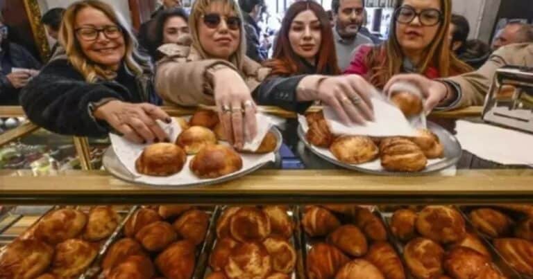 Reabre la pastelería donde en 1818 nació la sfogliatella