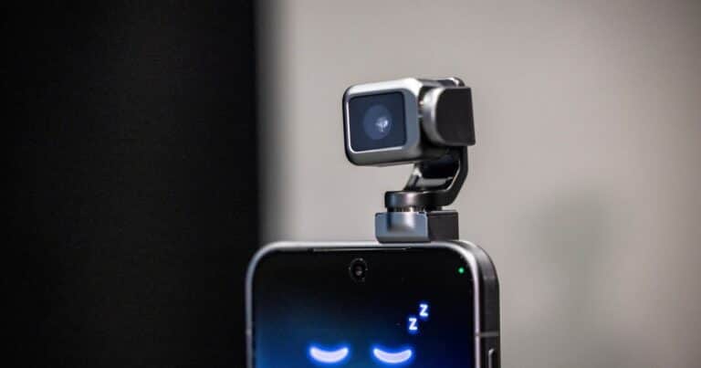 Un celular que se mueve y “baila”: Honor presentó el Robot Phone en el MWC 2026