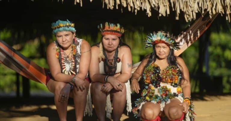 Una tribu amazónica se salvó de la extinción con solo tres mujeres y ningún hombre