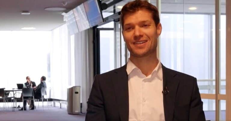 Chris Callewaert, microbiólogo y especialista en olor corporal: «Es un tema tabú del que no se habla y afecta significativamente la vida de muchas personas»