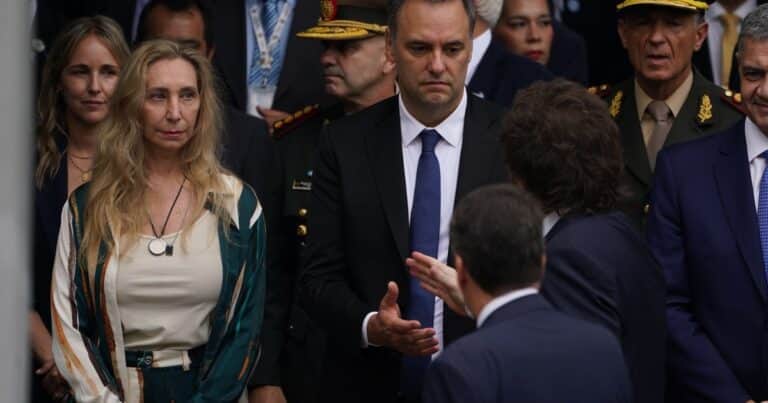 Javier Milei y sus medidas, EN VIVO: mientras la Justicia avanza sobre Adorni, el Gobierno planifica un acto del jefe de Gabinete junto a Karina Milei