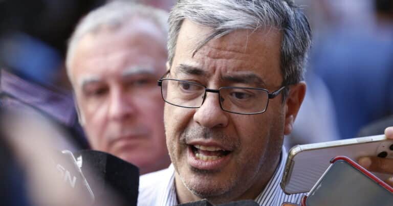 «Le hicimos precio a Adorni, fue un desastre»: las duras críticas del líder del bloque K en Diputados al informe de gestión del jefe de Gabinete