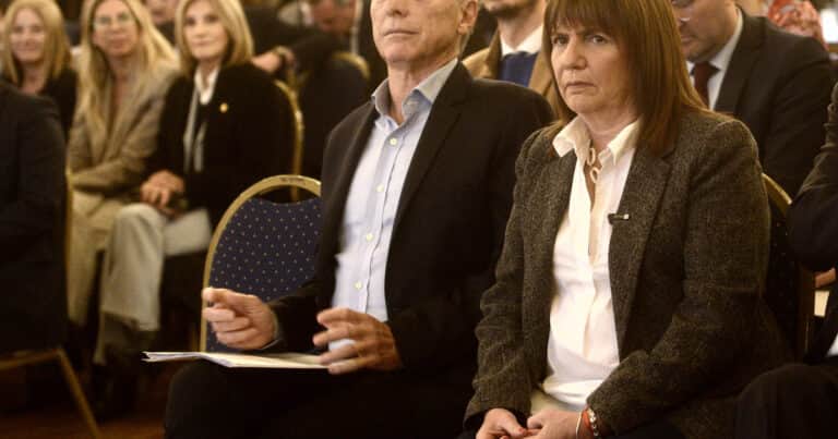 El cruce de Patricia Bullrich con Manuel Adorni y el juego de Mauricio Macri