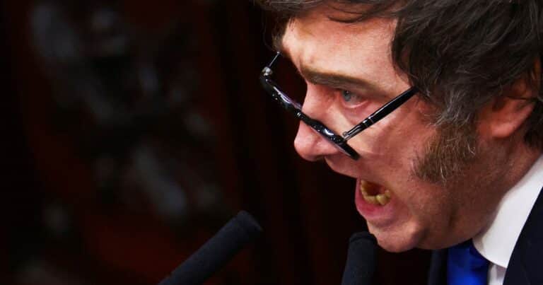 Javier Milei volvió a cargar contra Victoria Villarruel: la acusó de querer boicotearlo y de juntarse «con gente verdaderamente complicada»