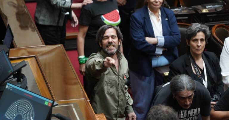 El Congreso en pie de guerra, Mauricio candidato y nueva interna en el PJ