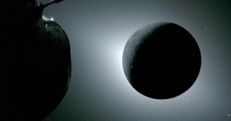 Los astronautas de la Artemis 2 vieron destellos, polvo lunar y nuevos colores al pasar por la Luna