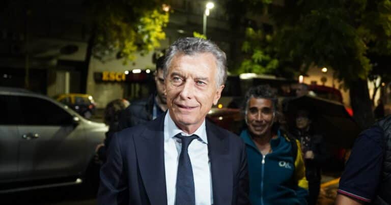 Mauricio Macri despidió a Luis Brandoni en la Legislatura: “No necesitaba meterse donde se metía”