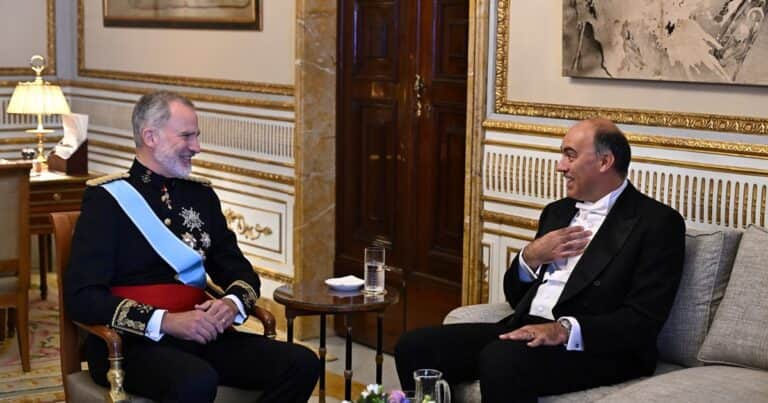 Insólita pelea entre un empleado diplomático y el embajador argentino en Madrid