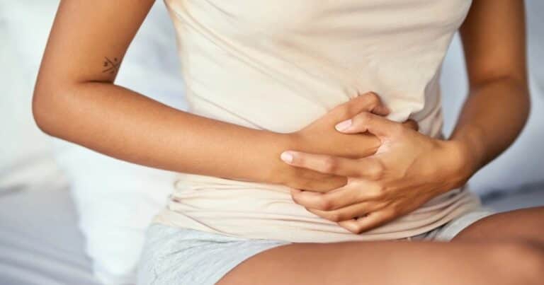 El mejor ejercicio para desinflamar y prevenir el SIBO