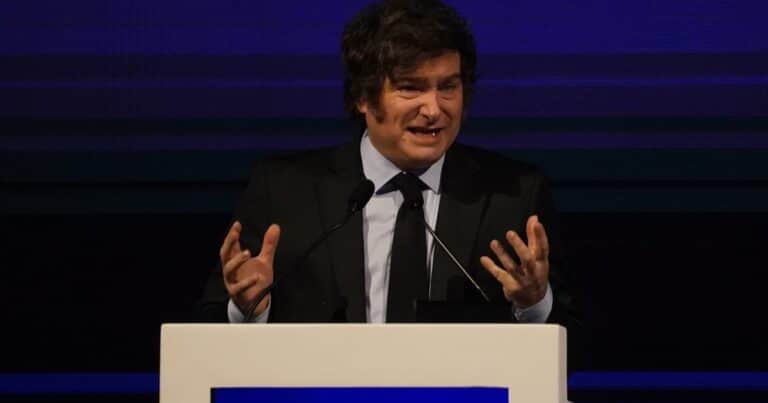 Javier Milei y sus medidas, en VIVO: se conoce la inflación de marzo y el Presidente habla en la cumbre de la Cámara de Comercio de EE.UU