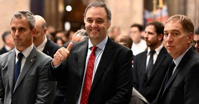 La batalla de Adorni, libertarios en modo K y quieren privatizar las candidaturas