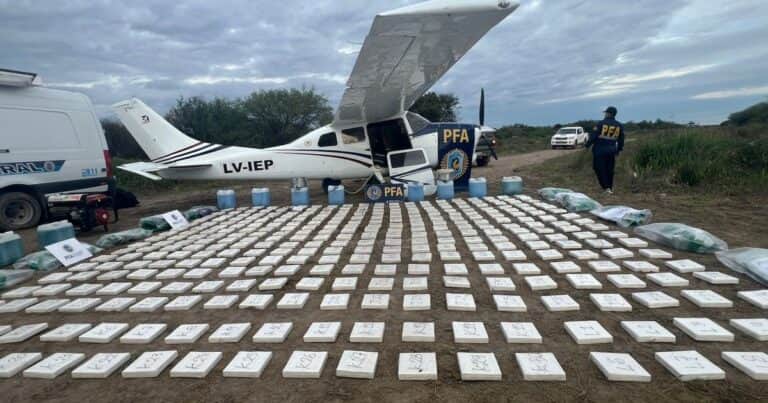 Narcoavión en Santa Fe: los preparativos para recibir los 400 kilos de droga, un piloto de rally asesinado y los vínculos con el clan Bilbao y Marset