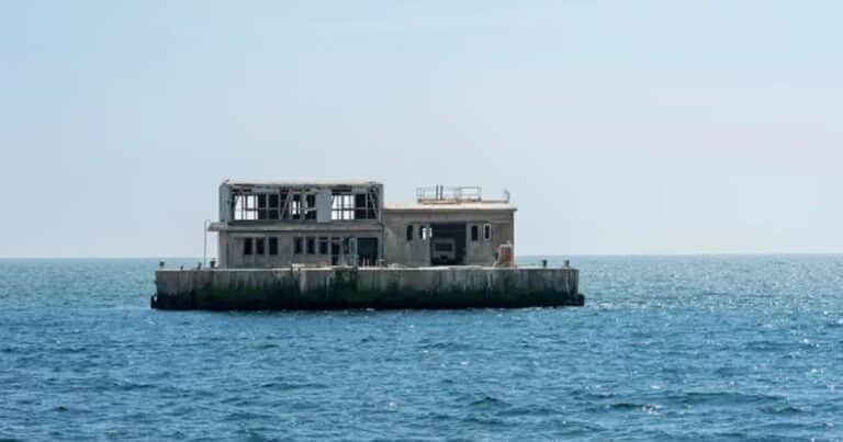 Subastan una antigua y misteriosa isla artificial en el Báltico