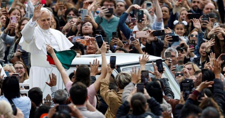Un exembajador uruguayo aseguró que el papa León XIV vendrá a la Argentina en noviembre