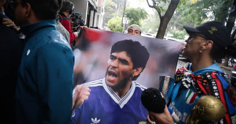Juicio por Maradona: Luque volvió a declarar, Gianinna entró en crisis y se interrumpió la audiencia