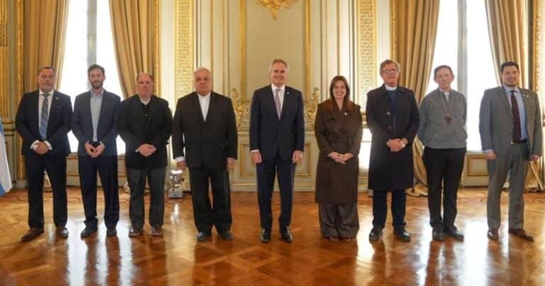 Tras las críticas de los obispos por el ajuste, el Gobierno le expuso a los obispos sus medidas para paliar la situación social