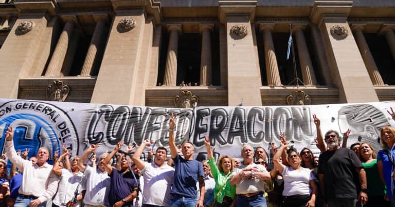 La justicia revocó la cautelar que suspendió 81 artículos de la ley de reforma laboral