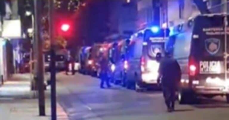 Motín en una comisaría de Balvanera: tensión, fuego y una violenta madrugada