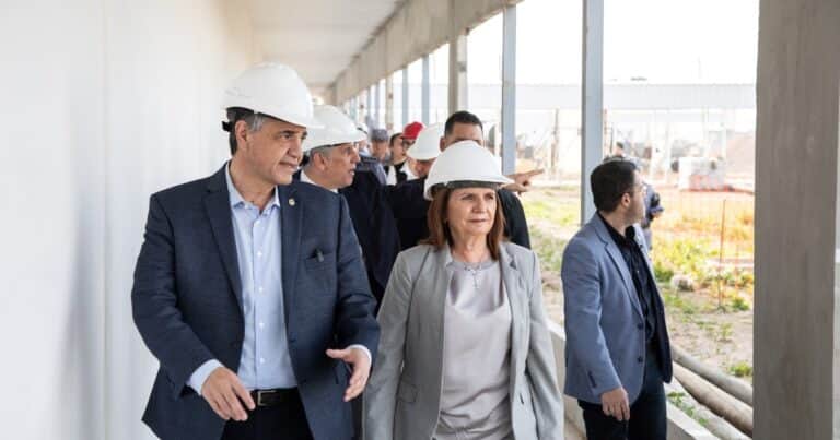 Jorge Macri sacó afiche por el fin de los piquetes en la Ciudad y Patricia Bullrich le marcó la cancha: «Gracias por el reconocimiento»