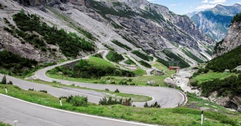 Buscan gente para vivir gratis en los Alpes durante un mes con comida incluida y pago de 400 euros