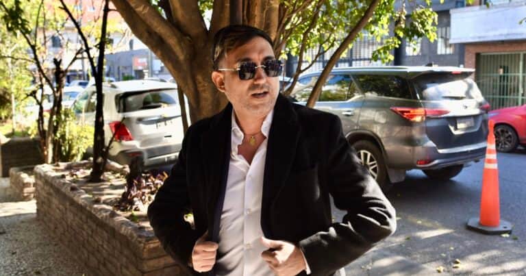 Ariel Vallejo, dueño de Sur Finanzas, dio su versión de cómo hacía negocios con el cepo: «Sacaba 10 pesos de cada dólar»