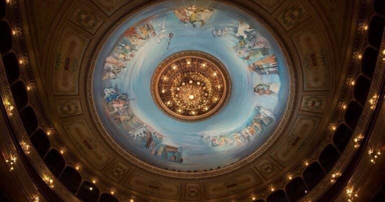 La cúpula del Teatro Colón cumple 60 años: la historia que unió a Raúl Soldi y a Mujica Lainez