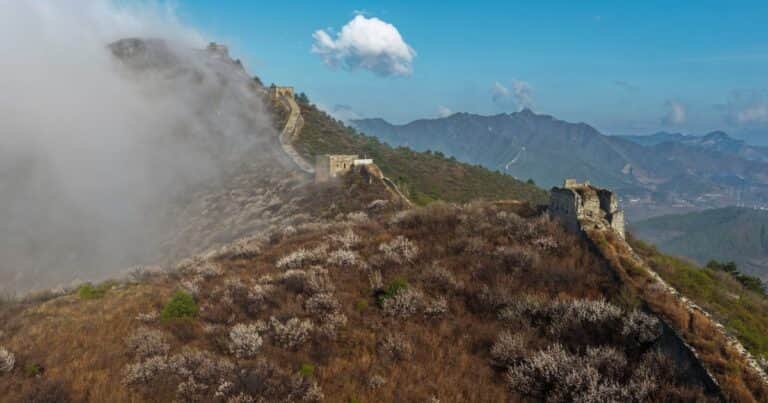 Tumbas, reliquias y ciudades antiguas: China presentó sus principales descubrimientos arqueológicos de 2025