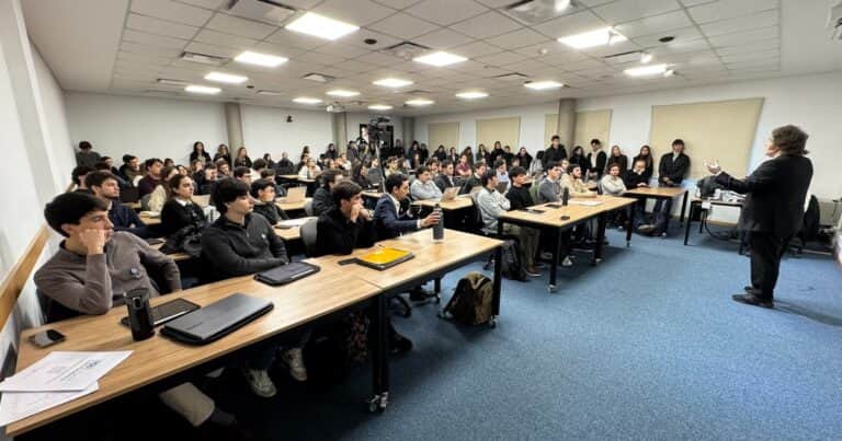Tras la charla de Milei en San Andrés, los docentes de la universidad se suman al reclamo para que se cumpla la Ley de Financiamiento Universitaria