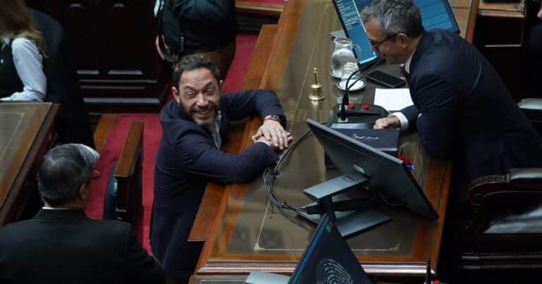Diputados: sin UP la oposición pidió una sesión especial para apurar el tratamiento de una interpelación a Manuel Adorni