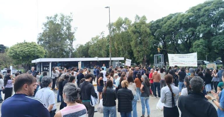 Paro en el INTI: ATE convocó a una huelga de 24 horas en rechazo a los 700 despidos anunciados y la eliminación de 1.000 funciones del organismo