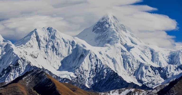 Esta es la montaña más mortífera del mundo: 6 de cada 10 alpinistas mueren al subirla