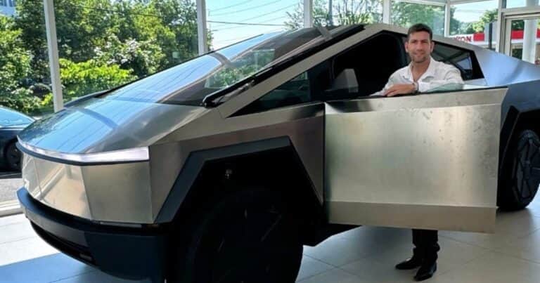«Para los radikukas de Jujuy»: el posteo del diputado que se apareció en el Congreso con un Tesla Cybertruck
