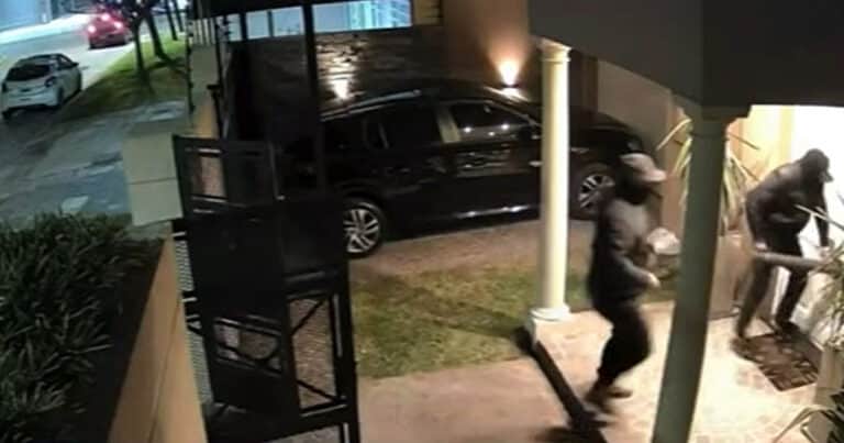 Ituzaingó: un grupo de ladrones simuló un allanamiento policial para concretar una violenta entradera a una casa
