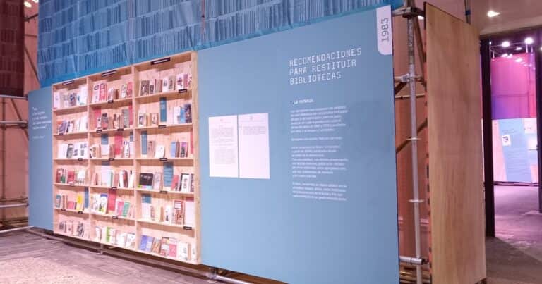 Libros prohibidos y enterrados: la impactante muestra sobre la censura de la dictadura