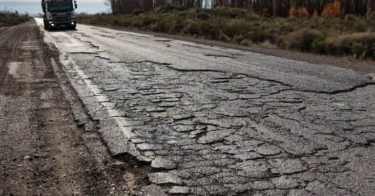 Privatización de rutas: aparecieron pesos pesado de la obra pública y un conflicto por una firma excluida