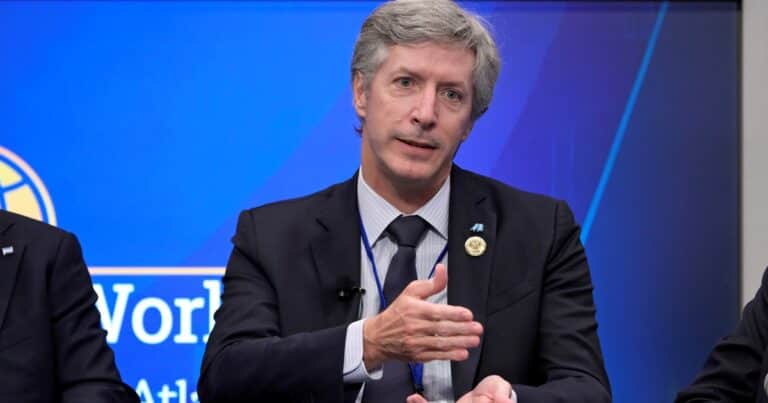 ¿Cambio de tendencia? El Banco Central aminoró el ritmo de compras de dólares en mayo