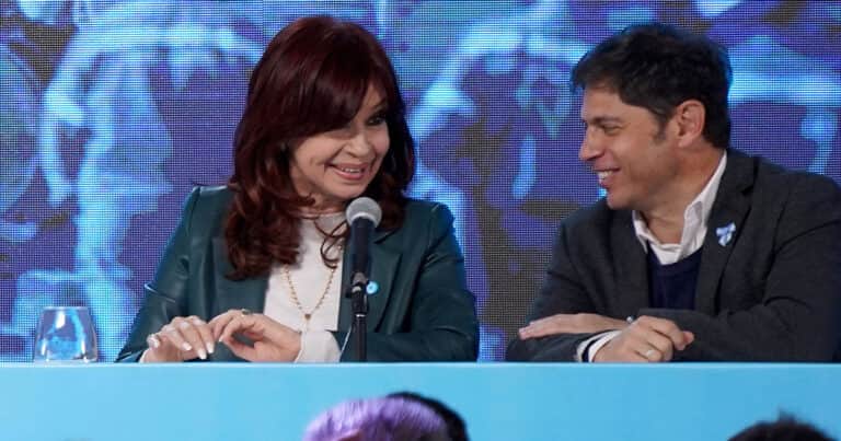 Crece la presión del kirchnerismo a Kicillof: le reclaman «identificar a los adversarios» para no ser como Alberto Fernández