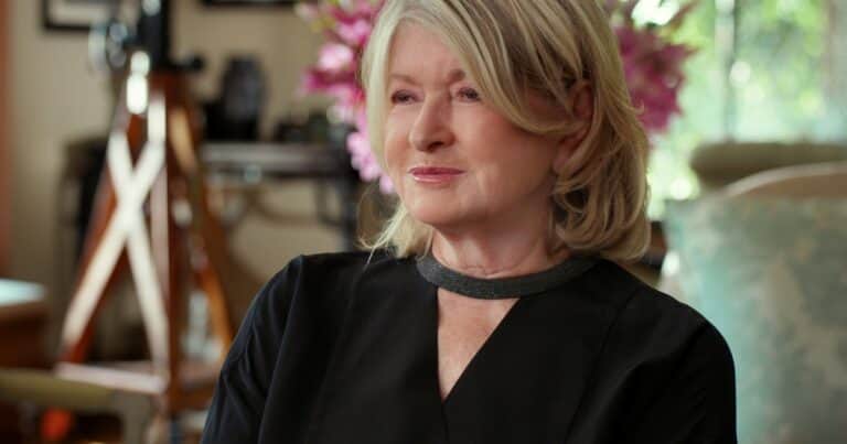 Martha Stewart (84 años): “Me encanta disfrutar de un buen desayuno completo. No todos los días porque no necesito carbohidratos, grasas y azúcares. Lo tomo una vez a la semana antes de un paseo a caballo o después de una caminata enérgica”