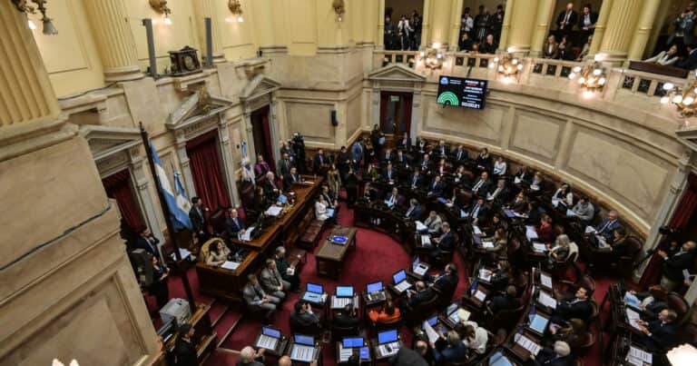 El Senado sesiona por pliegos y el acuerdo con los fondos buitres sufre un tropiezo y vuelve a comisión