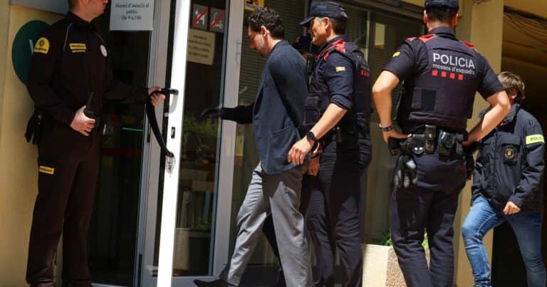 Por qué detuvieron a Jonathan Andic por la muerte de su padre, fundador de Mango: contradicciones, una caída poco probable y la pista de un viejo rencor