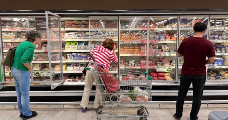 Inflación de mayo: con aumentos en suspenso de naftas y alimentos, prevén desaceleración tras el 2,6% de abril