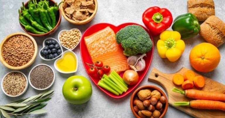 Los 5 alimentos que «destrozan» tu higado sin darte cuenta