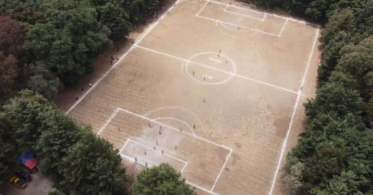 El campeonato de fútbol que se juega en el cráter de un volcán extinto