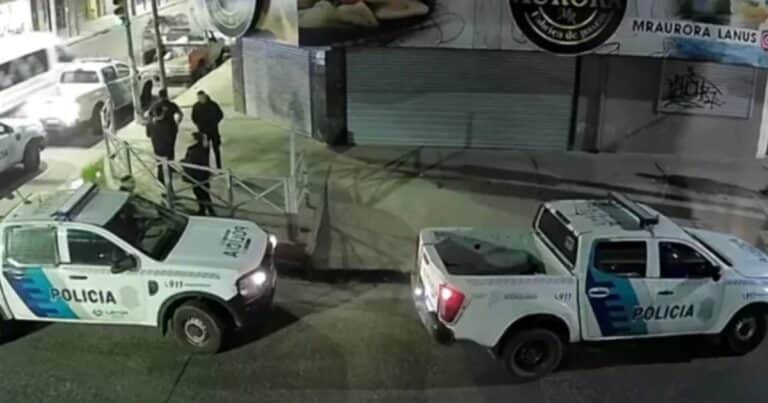 Robó en una fábrica de pastas, sonó la alarma, habló con los policías y escapó por los techos delante de cuatro patrulleros