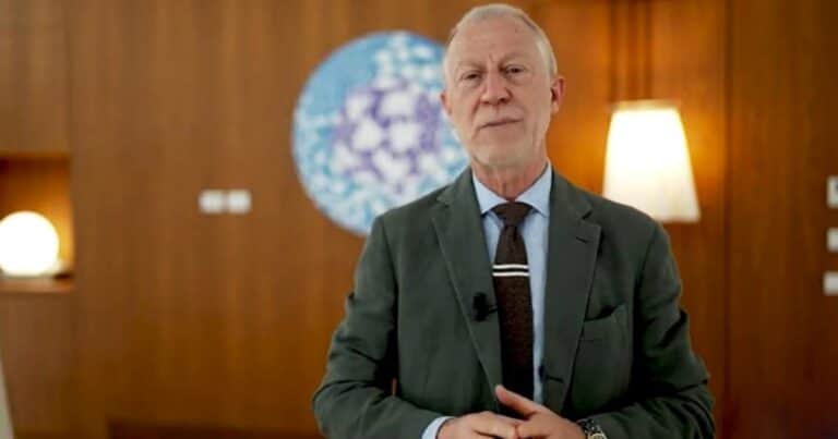 Michelangelo Giampietro, médico deportivo: «No hay nada que dé resultados con poco esfuerzo en poco tiempo y en la actividad física esto es aún más cierto; se necesita mucho tiempo para obtener beneficios tangibles, pero muy poco para arruinarlos»