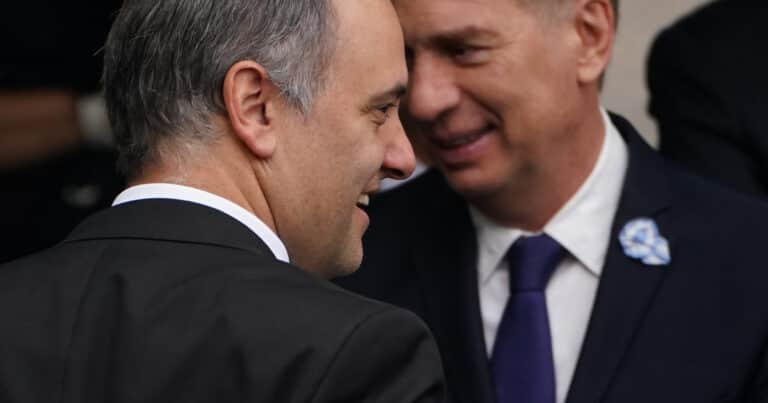 Javier Milei y sus medidas, EN VIVO: siguen las repercusiones por la salida de Manuel Adorni y suena Diego Santilli como su sucesor