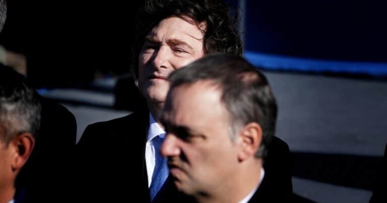 La explicación de trastienda sobre la salida de Adorni: “Se va él, nadie lo echa”