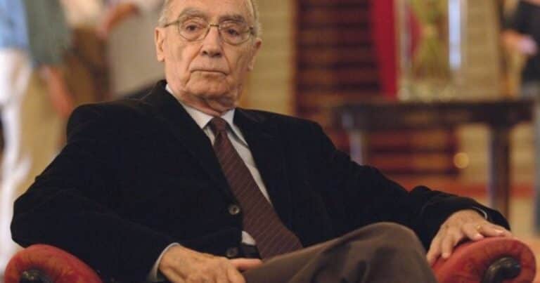 José Saramago, escritor portugués: “Dentro de nosotros hay algo que no tiene nombre, y eso es lo que realmente somos”