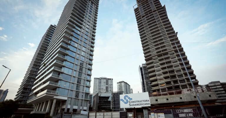 El regreso del ladrillo financiero: cómo es el nuevo sistema de inversión que quiere llevar a la Bolsa el negocio inmobiliario